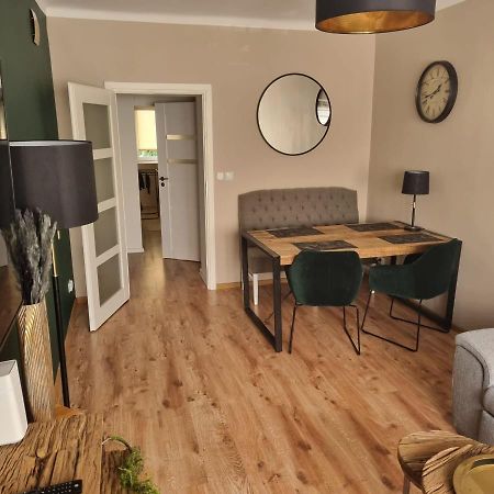 Ferienwohnung Apartament.Wolnosc Warschau Exterior foto